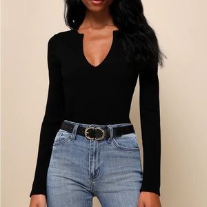 NWT! Trendy Endeavor Black Ribbed Notched Long Sleeve Top